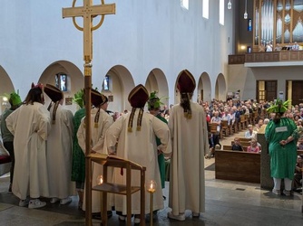 Pfarrfest der Pfarrei Unsere Liebe Frau und Verabschiedung von Pater Fritz