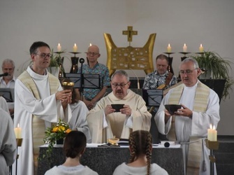 Pfarrfest St.Nikolaus 2024 und Verabschiedung von Pater Bernd Wagner